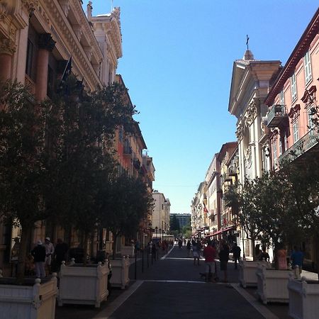 Hotel Cresp Nizza Kültér fotó